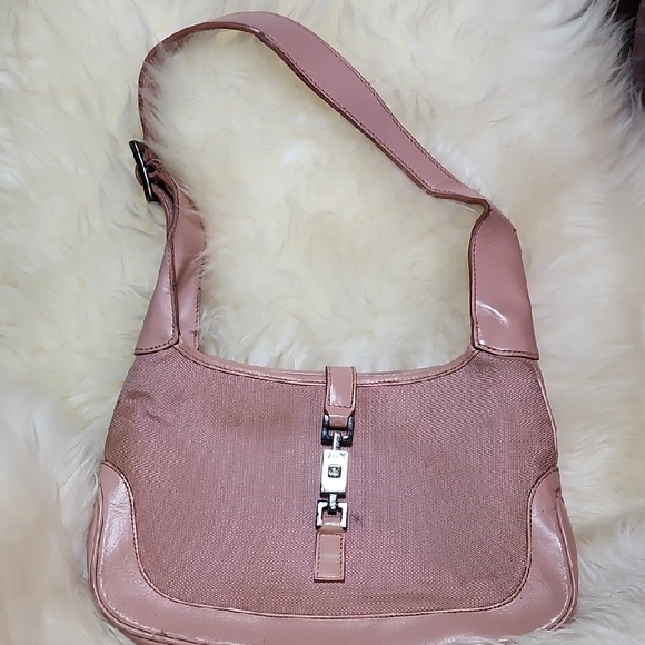 Gucci Pink Shoulder Bag with Silver Detail - Picture 1 of 11